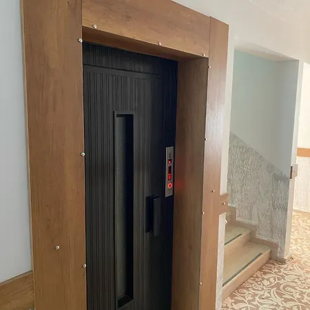 Hotel Dilhan 2*