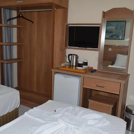 Dilhan Hotel 2*